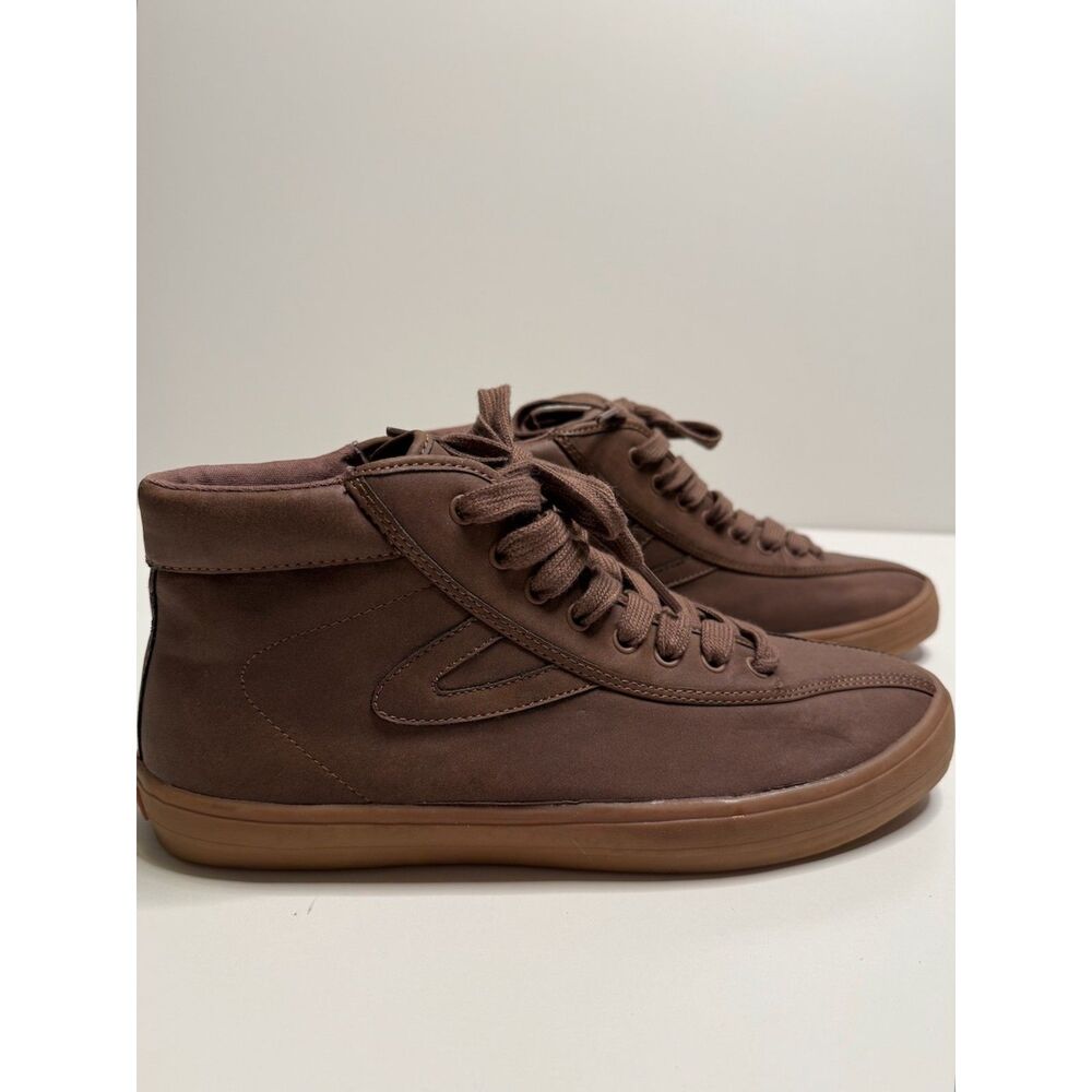 Tretorn Nylite Hi Men’s 8 Brown High Top Sneakers Gum Sole Retro Tennis Shoes